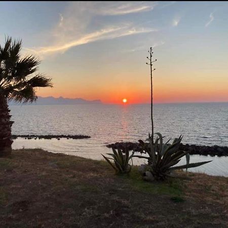 Casa Vacanza Da Mirella E Peppe Траппето Экстерьер фото